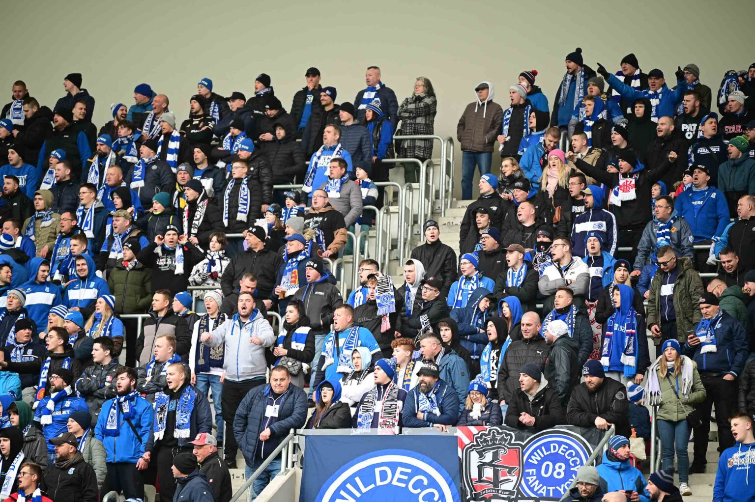 LKS Lodz vs Lech Poznan doping 188