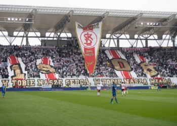 Doping kibiców w meczu ŁKS Łódź – Lech Poznań | 2024-04-21