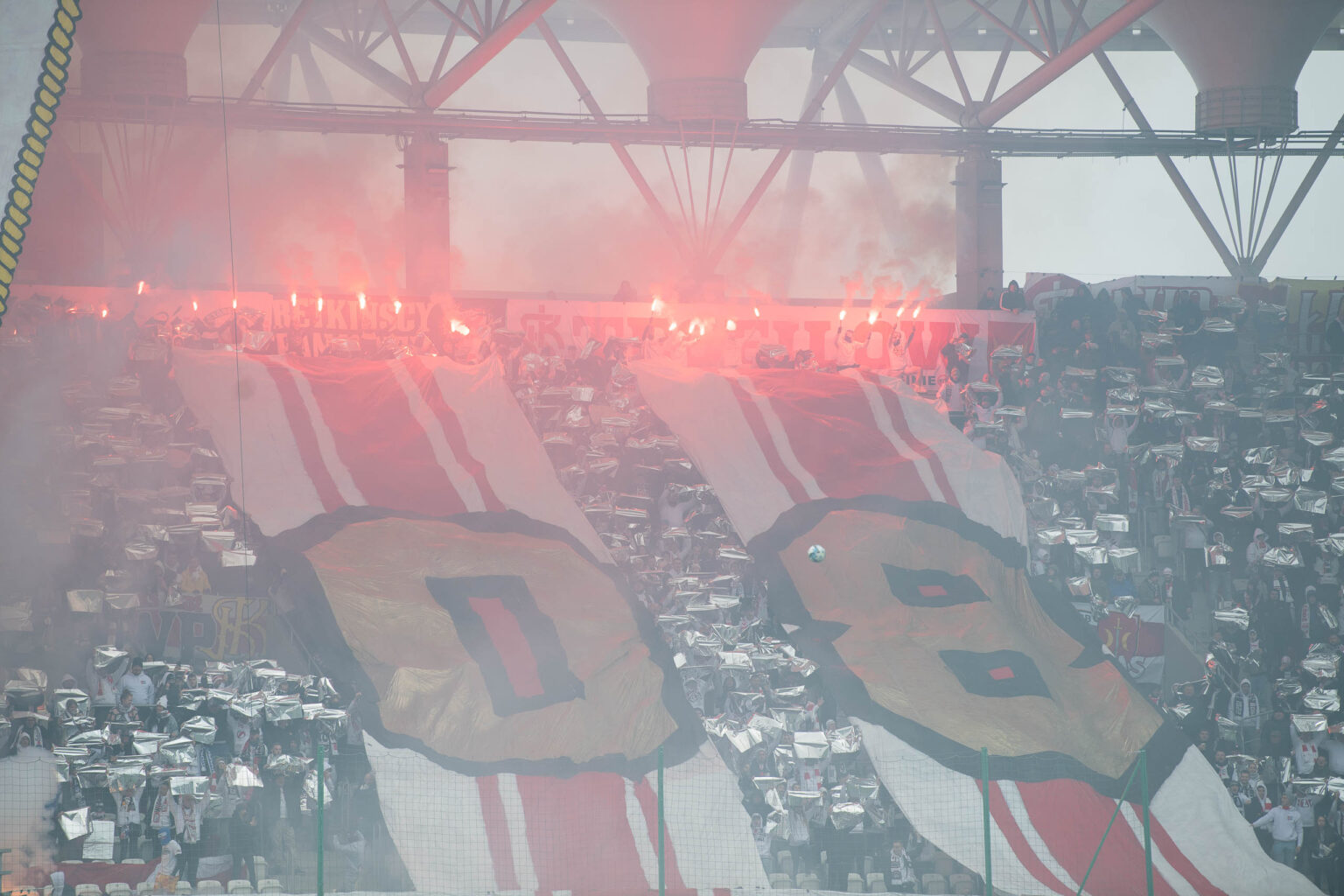 LKS Lodz vs Lech Poznan doping 23
