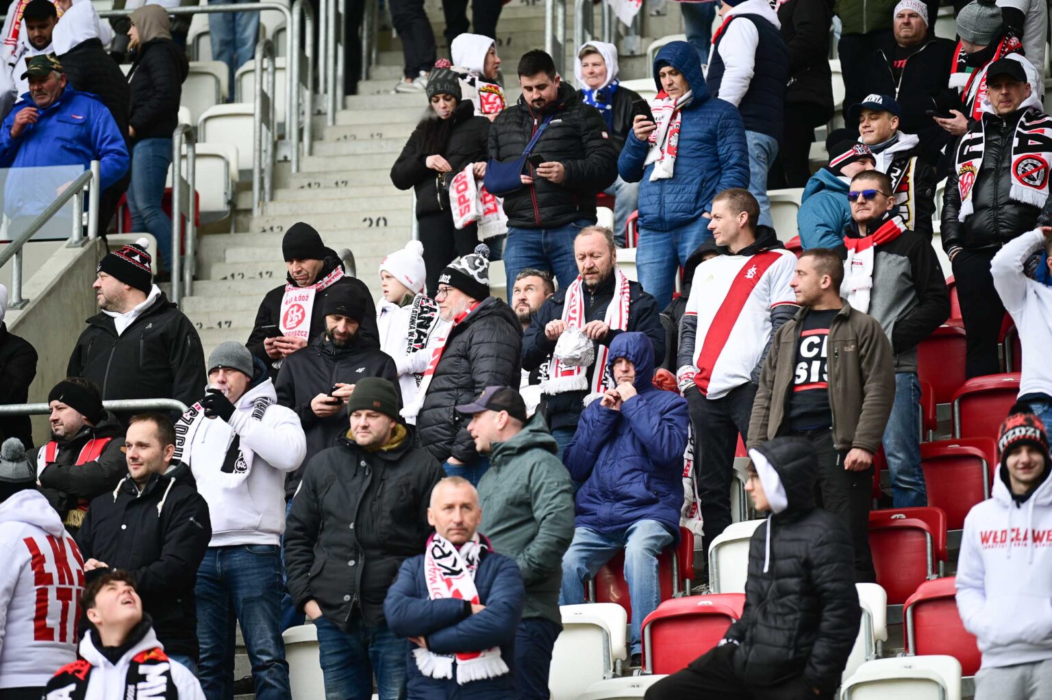 LKS Lodz vs Lech Poznan doping 26