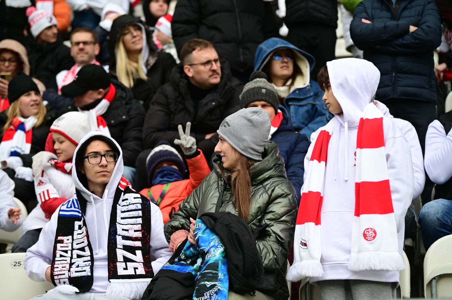 LKS Lodz vs Lech Poznan doping 50