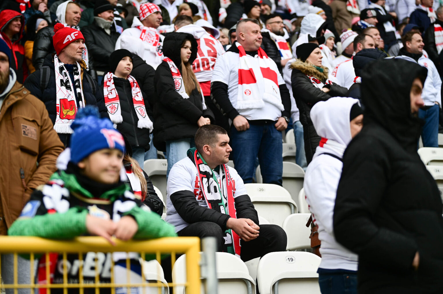 LKS Lodz vs Lech Poznan doping 73