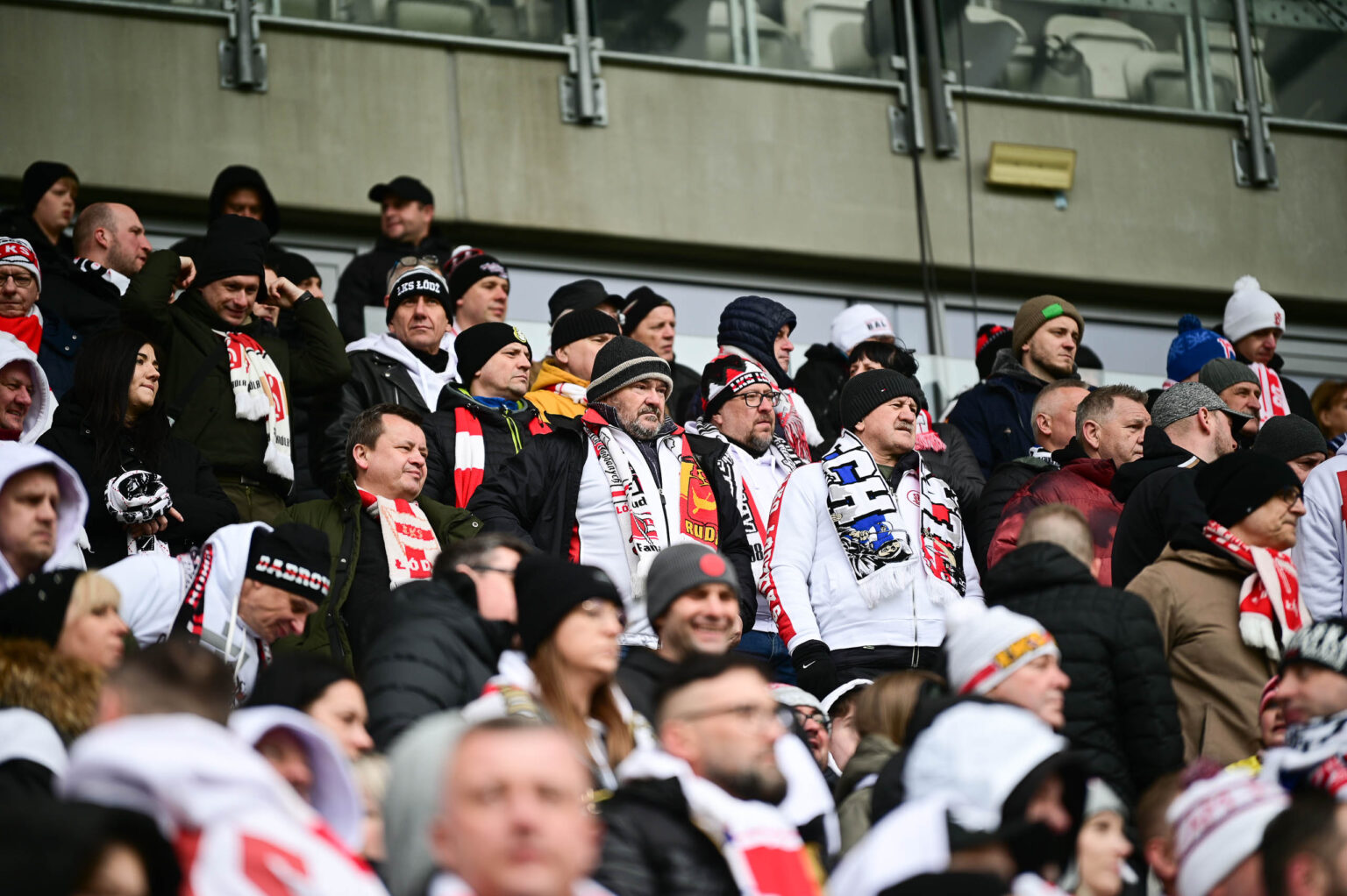LKS Lodz vs Lech Poznan doping 74
