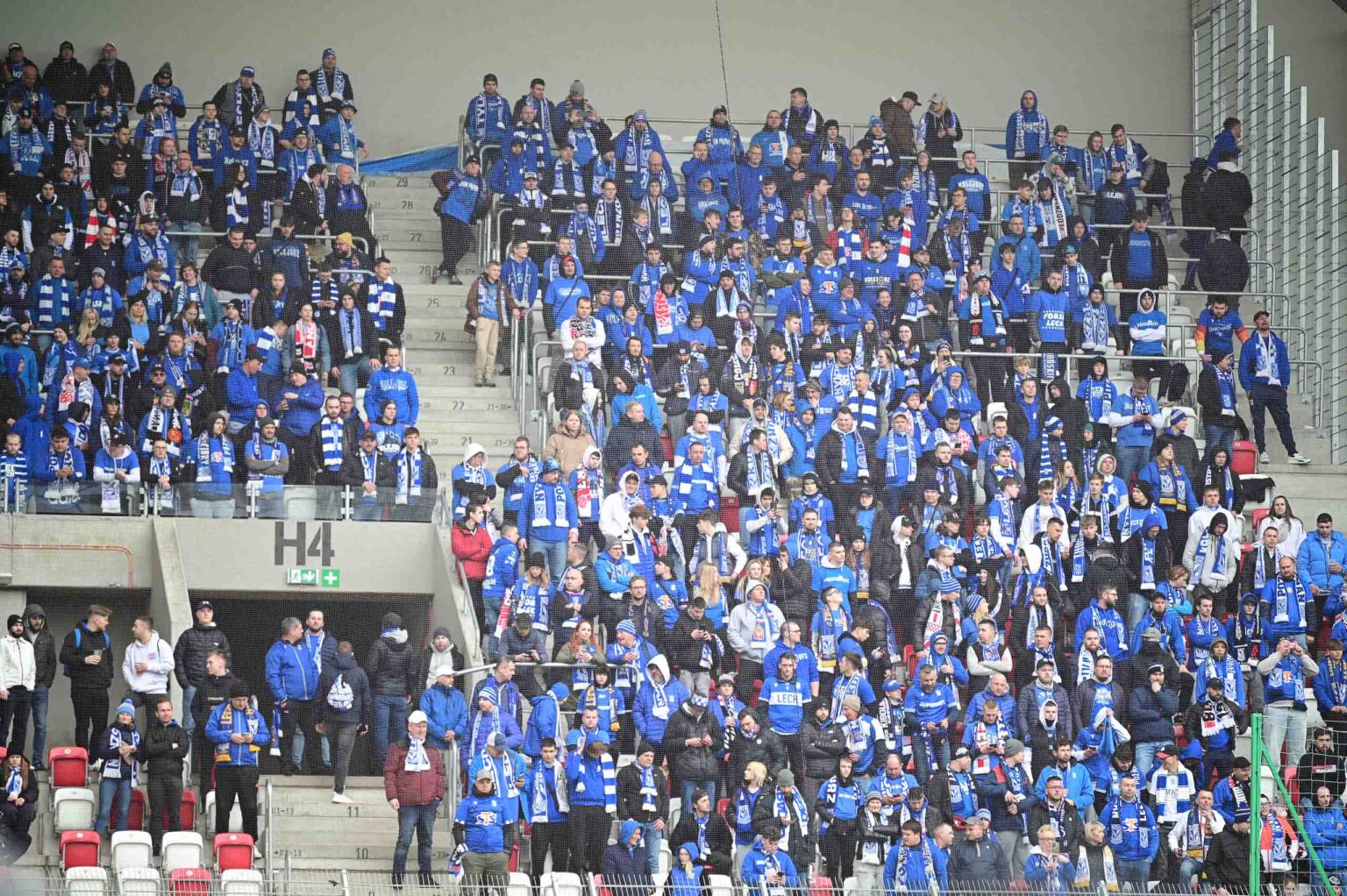 LKS Lodz vs Lech Poznan doping 99