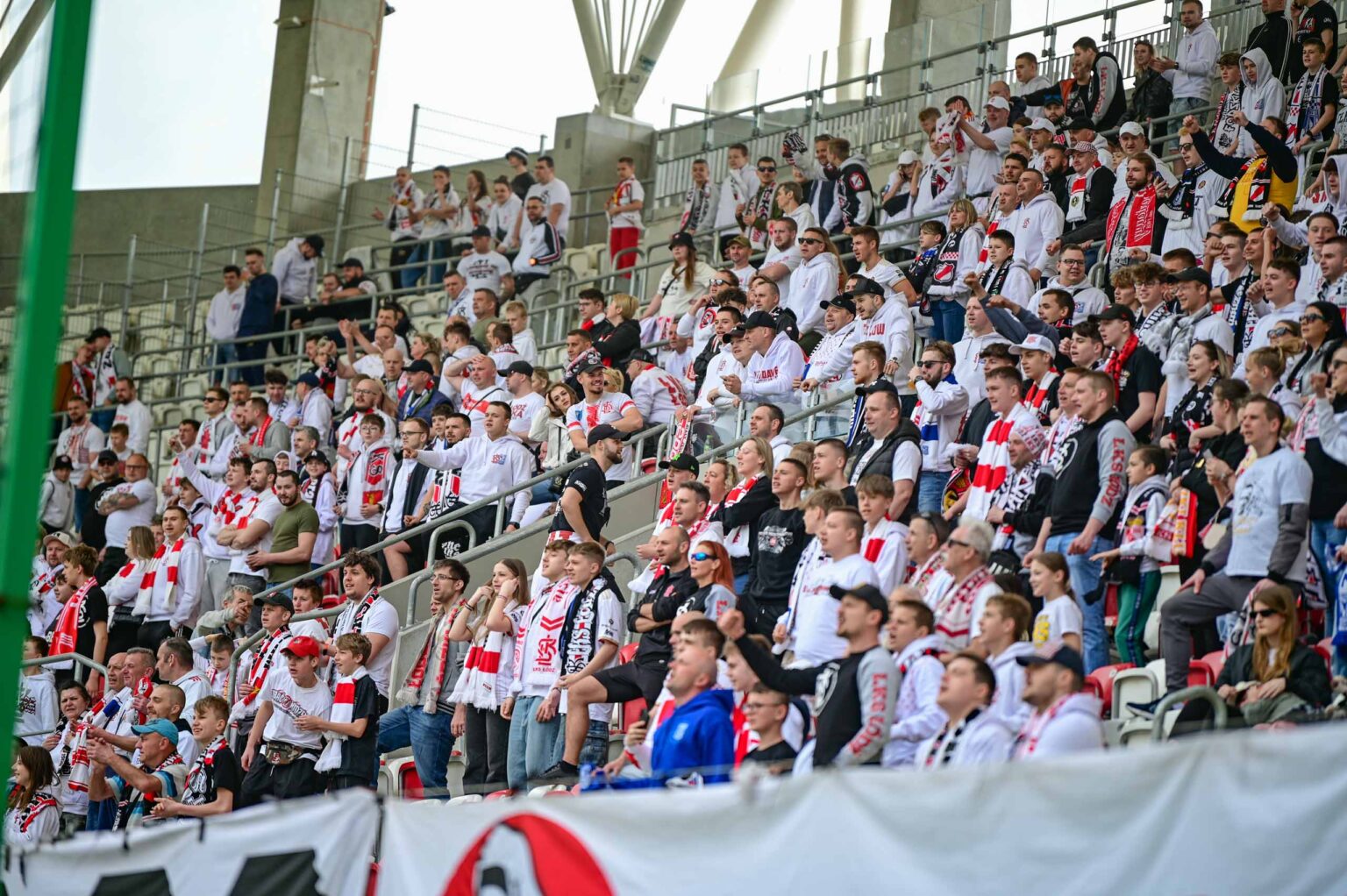 LKS Lodz vs Radomiak Radom doping 12
