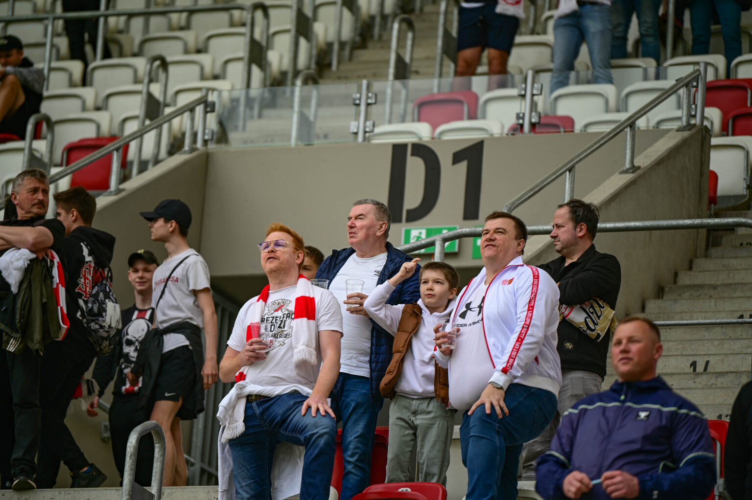 LKS Lodz vs Radomiak Radom doping 15