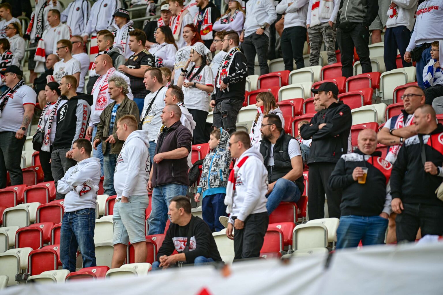 LKS Lodz vs Radomiak Radom doping 4