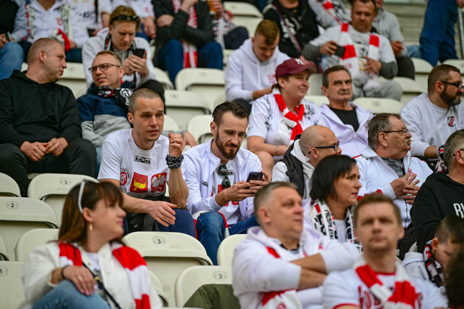 LKS Lodz vs Radomiak Radom doping 57