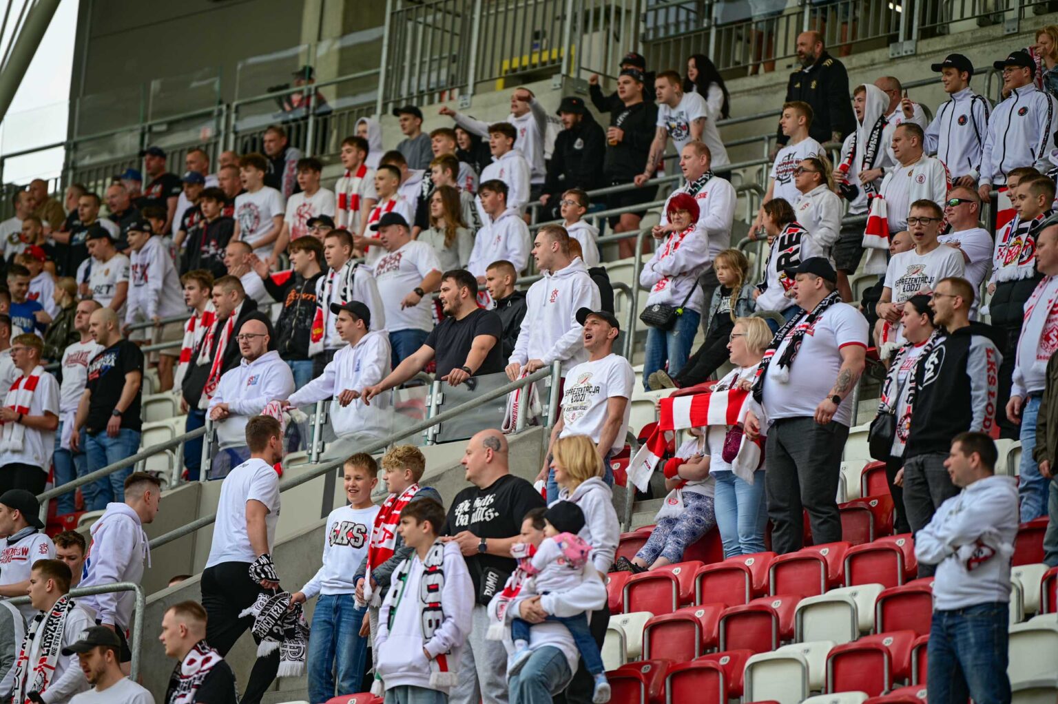 LKS Lodz vs Radomiak Radom doping 6