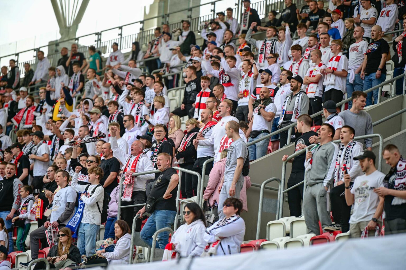 LKS Lodz vs Radomiak Radom doping 9