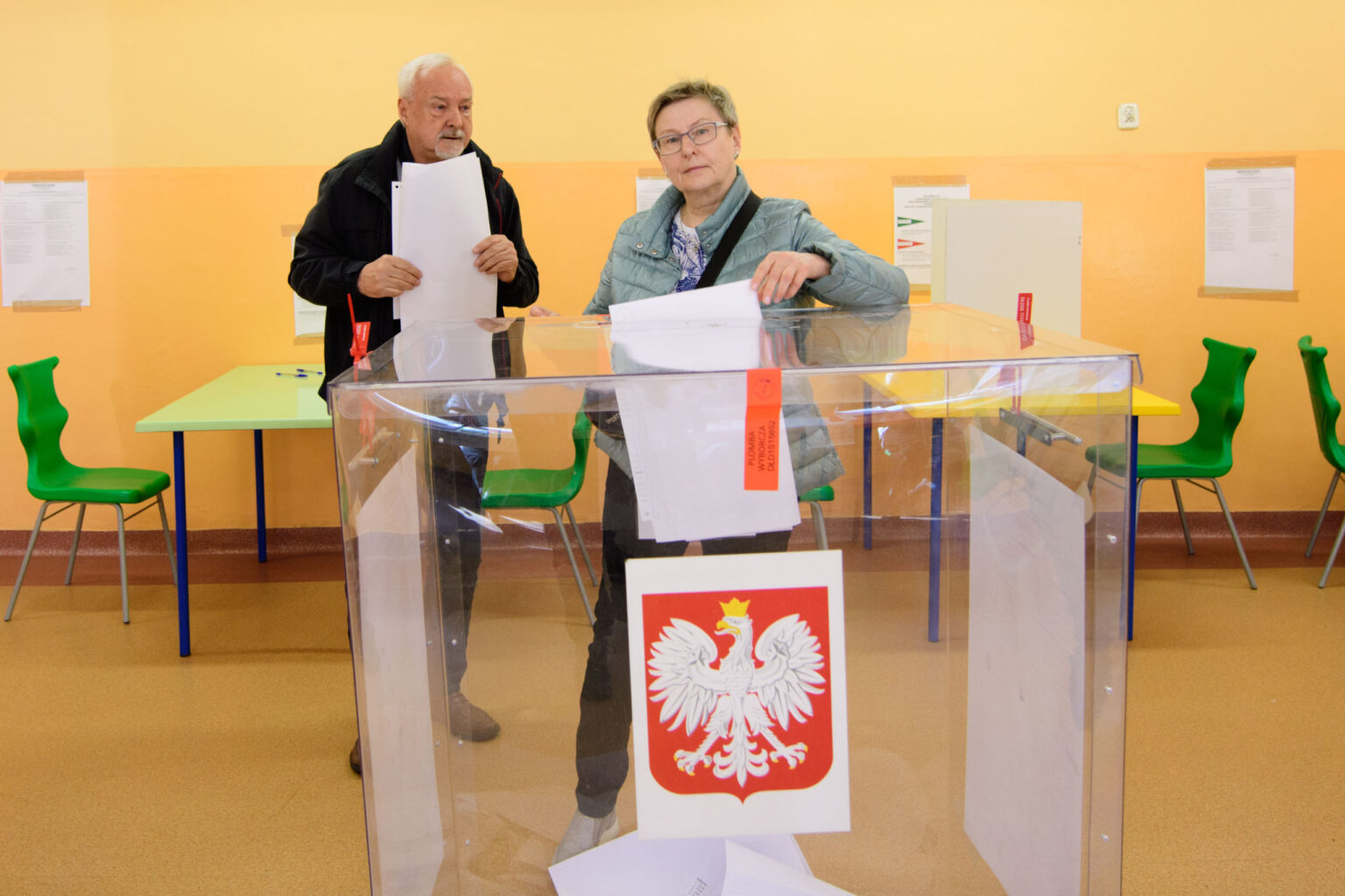 Lodzianie glosuja w wyborach samorzadowych 2024 4