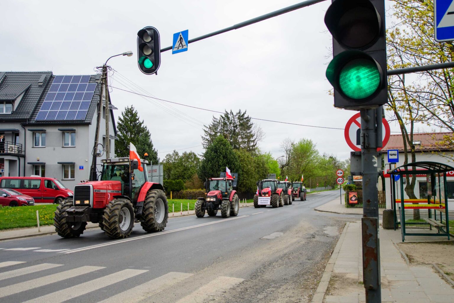 Protest rolnikow skrzyzowanie Nowosolna
