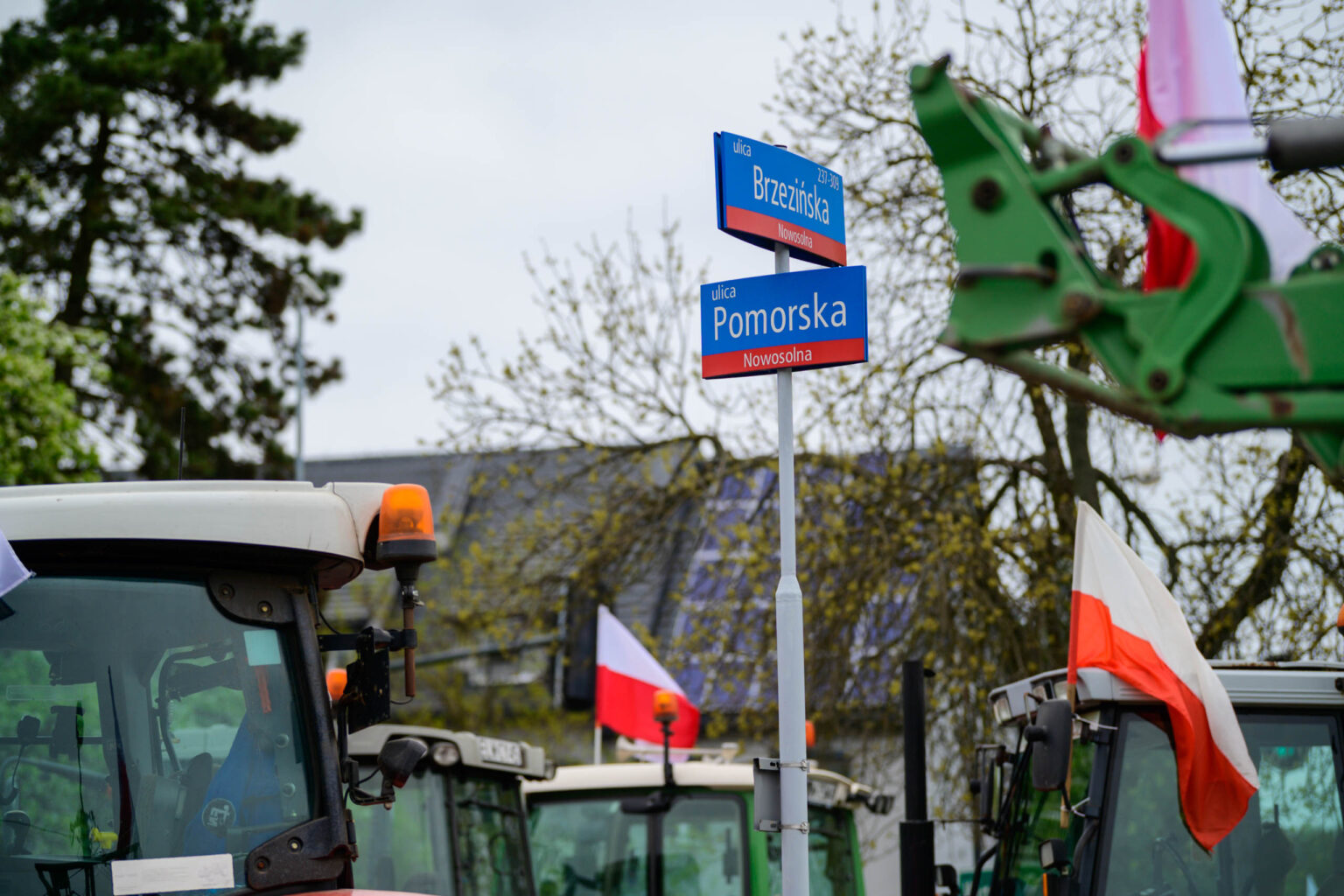 Protest rolnikow skrzyzowanie Nowosolna 38