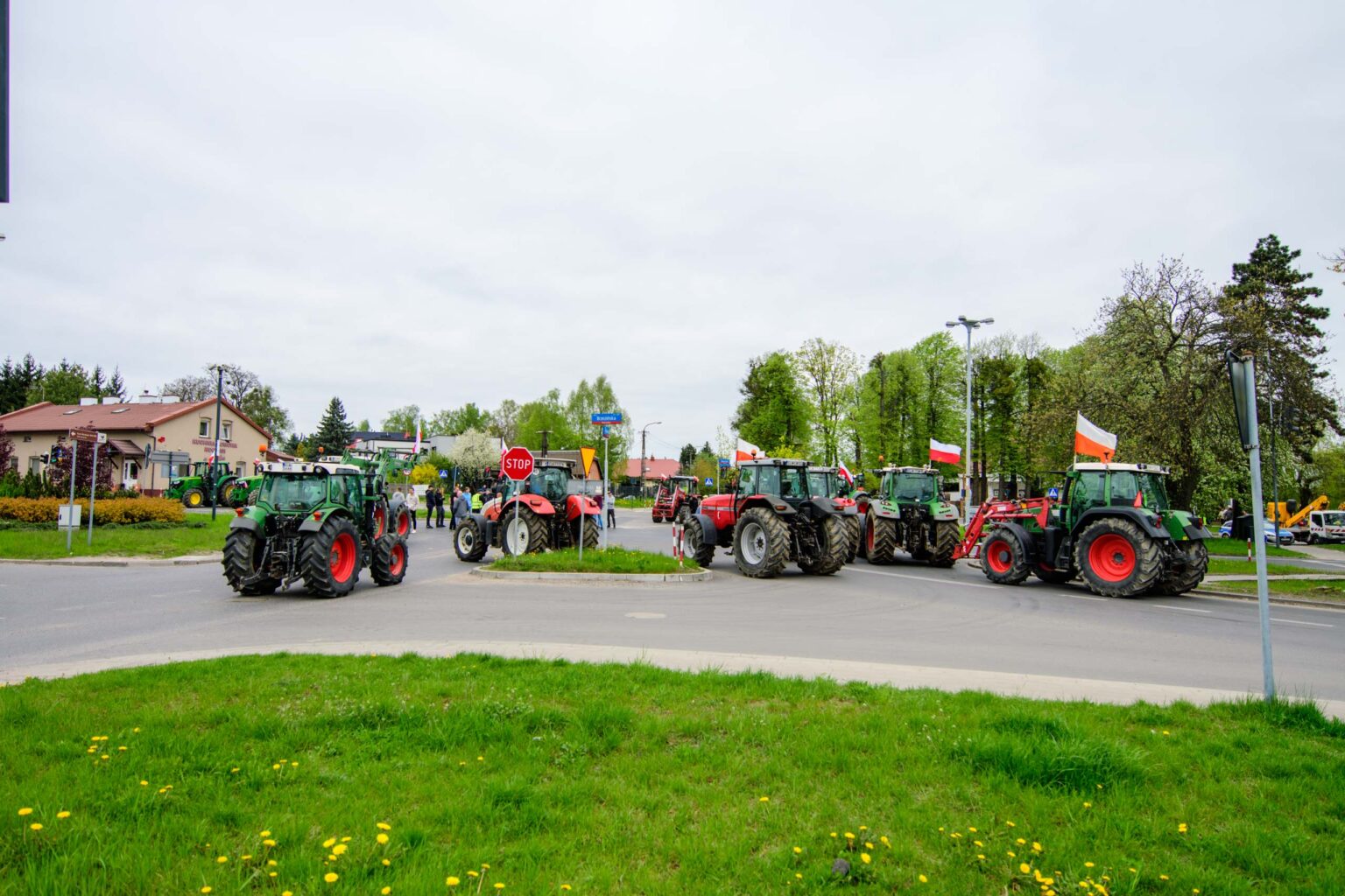 Protest rolnikow skrzyzowanie Nowosolna 4