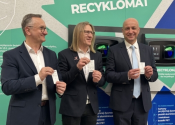 System kaucyjny ma obowiązywać od 1 stycznia 2025, ale dostępny jest już recyklomat