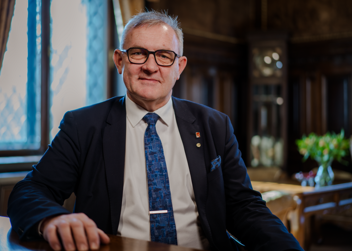Prof. Krzysztof Jóźwik wybrany na rektora Politechniki Łódzkiej 1 gość radia łódź