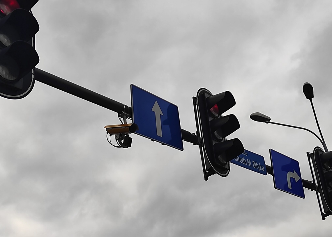 Red Light w Radomsku. Poznaliśmy statystyki wykroczeń 1 System Red Light w Łodzi. Rondo Biłyka