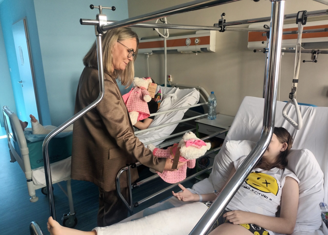 Pluszaki na Dzień Dziecka dla pacjentów ICZMP w Łodzi