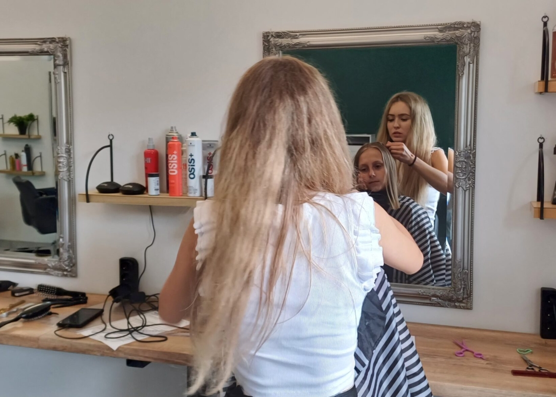 Bełchatów: rozpoczęła się akcja „Twój włos, mój uśmiech”