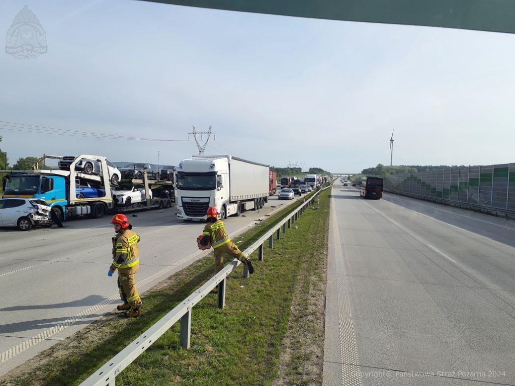Wypadek na A1 przed węzłem Radomsko