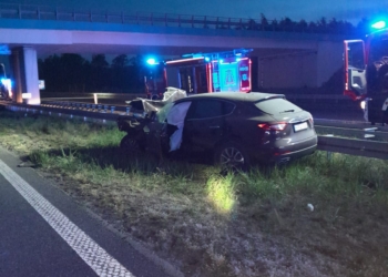 Wypadek na A2 w powiecie łęczyckim. Nie żyje 1 osoba