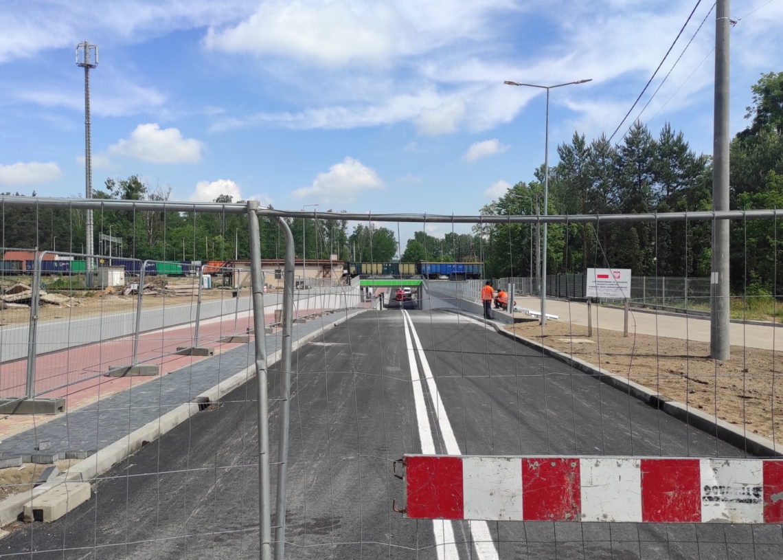 Tunel w Bedoniu pod Łodzią otwarty i przejezdny 1 Tunel w Bedoniu