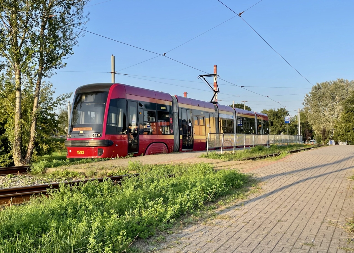 Łodzianie muszą czekać rok na mapę z trasami linii tramwajowych i autobusowych