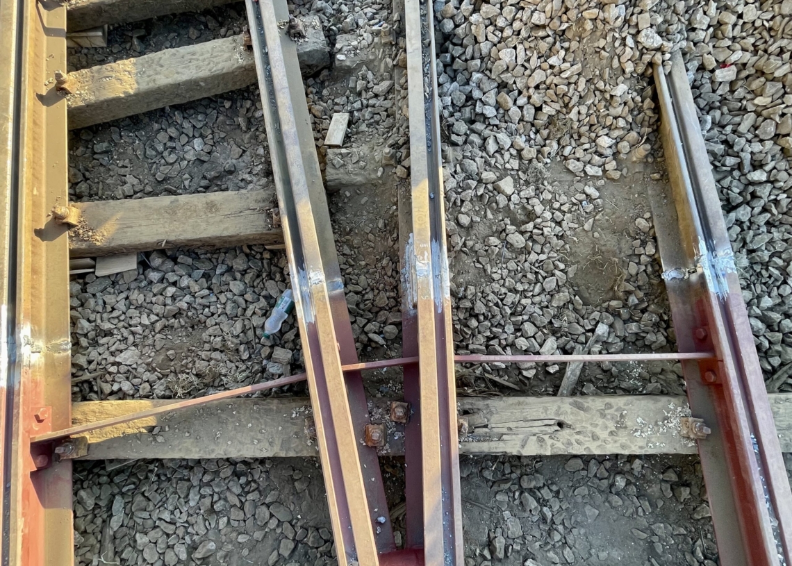 Rozpoczęła się budowa rozjazdu dla tramwajów linii 43 przy dawnej pętli Towarowa. Ich powrót na trasę ma nastąpić w lipcu
