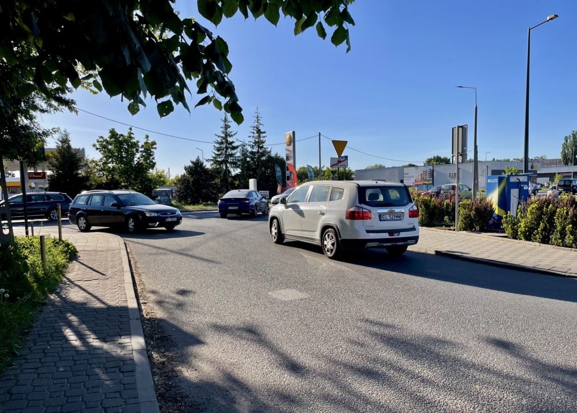 Budowa nowego odcinka Trasy Wojska Polskiego i przebudowa ul. Traktorowej coraz bliżej