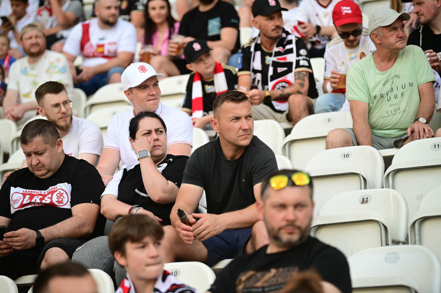 LKS Lodz vs Stal Mielec doping Fot Sebastian Szwajkowski 3