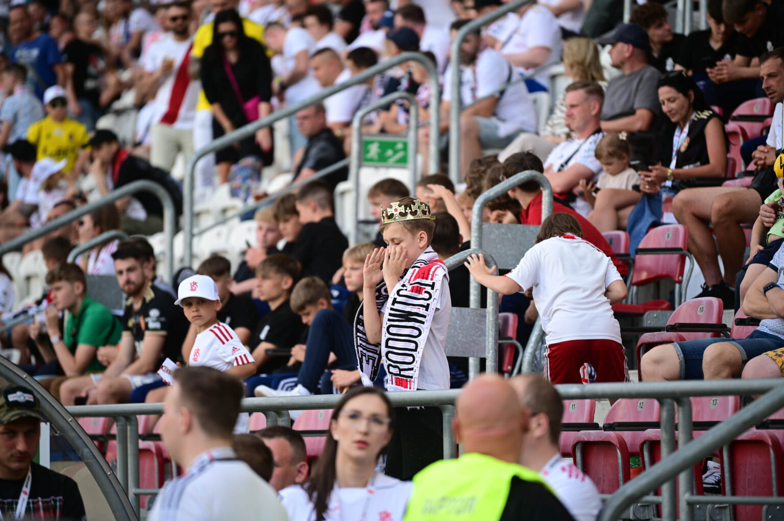LKS Lodz vs Stal Mielec doping Fot Sebastian Szwajkowski 47