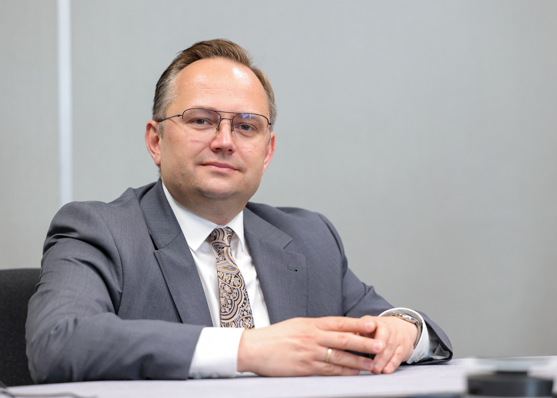 Wiceprezes ŁSSE Michał Sobczak: "Strefa chce się zaangażować w rozwój przemysłu zbrojeniowego" 1 Michał Sobczak, fot. Konrad Ciężki