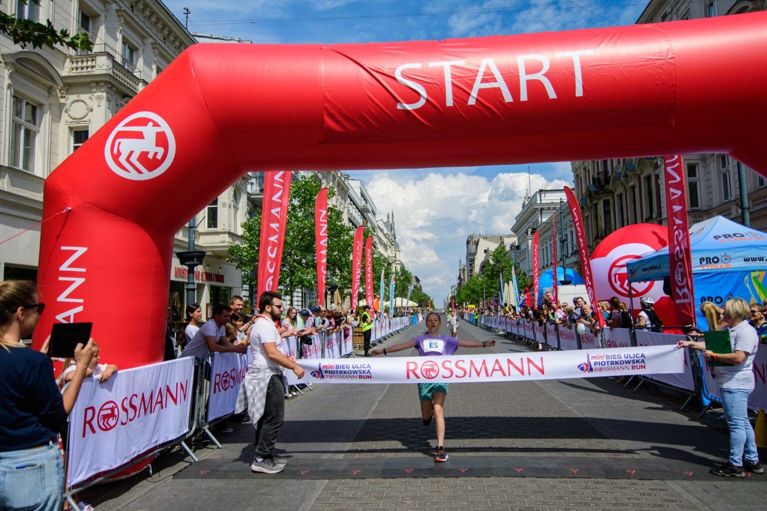 Mini Bieg Ulica Piotrkowska 2024 Fot Sebastian Szwajkowski 33