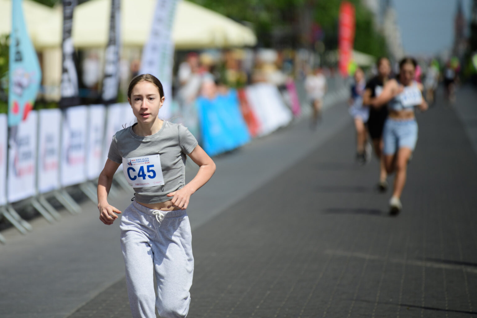 Mini Bieg Ulica Piotrkowska 2024 Fot Sebastian Szwajkowski 49