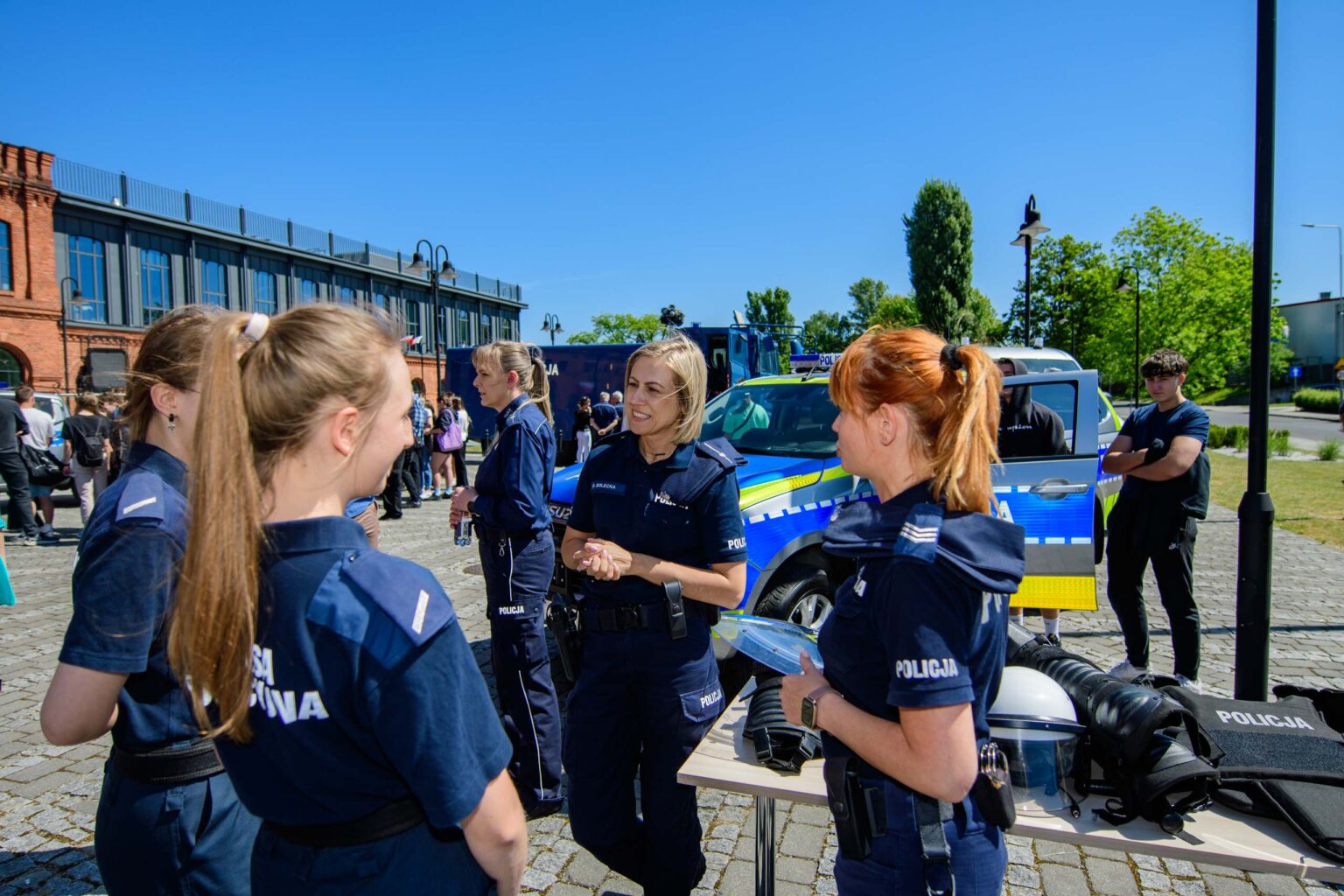 Policyjne Targi Pracy w LSSE Fot Sebastian Szwajkowski 23