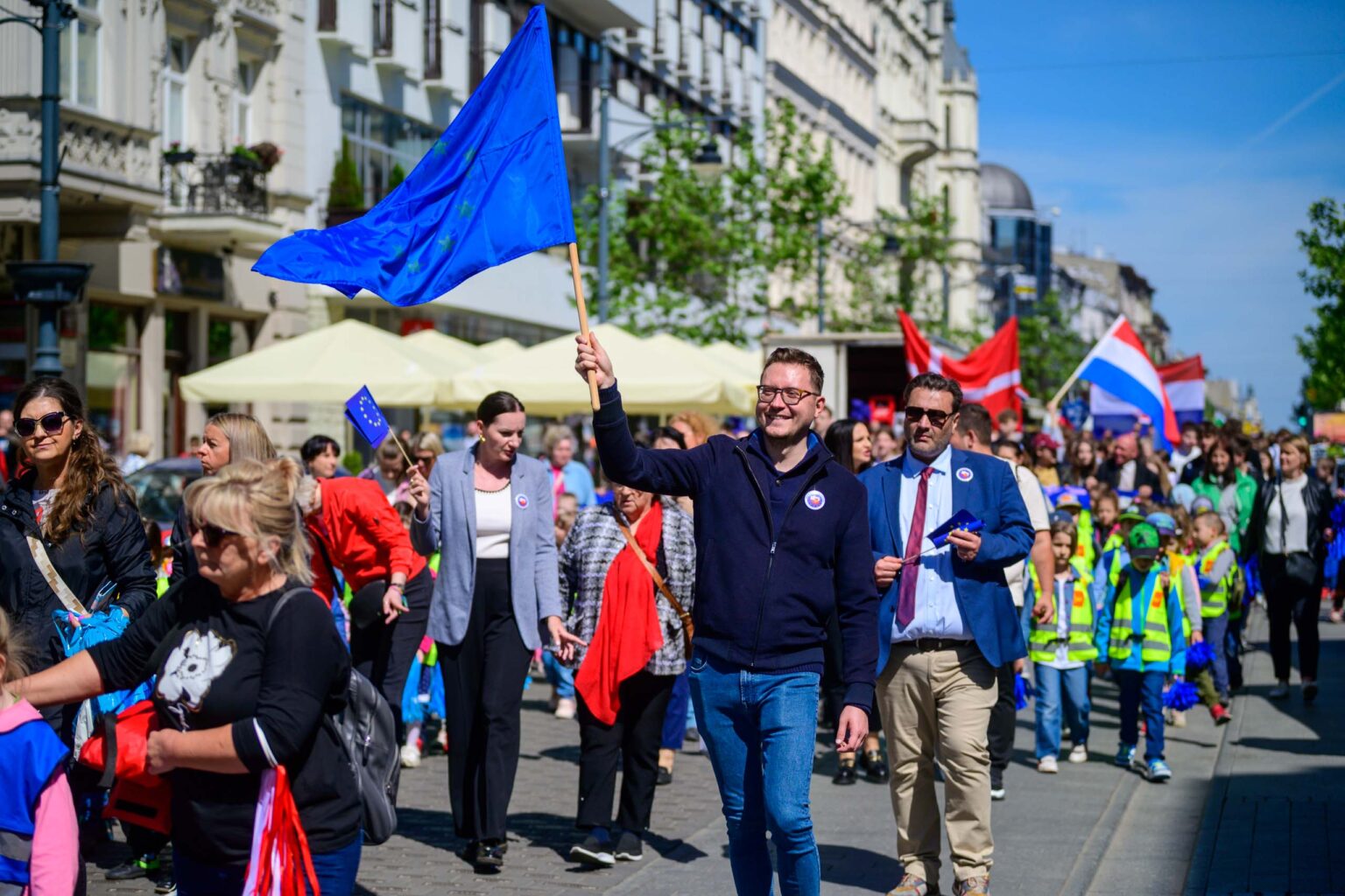 Przemarsz z okazji 20lecia Polski w UE Fot Sebastian Szwajkowski.13