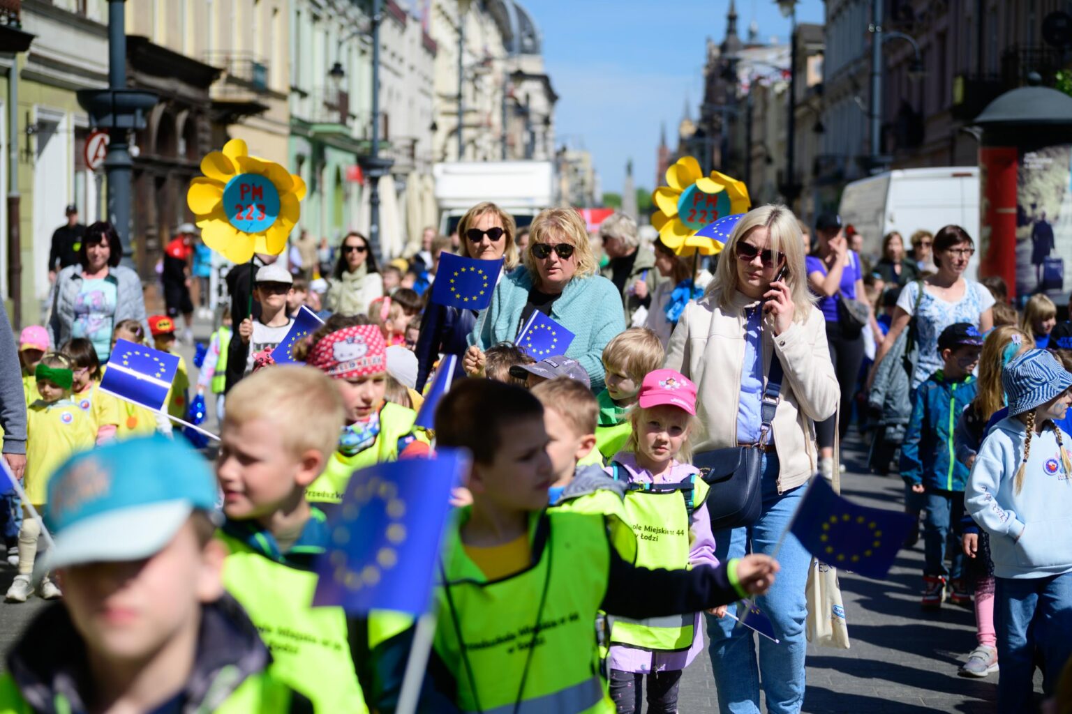 Przemarsz z okazji 20lecia Polski w UE Fot Sebastian Szwajkowski.19