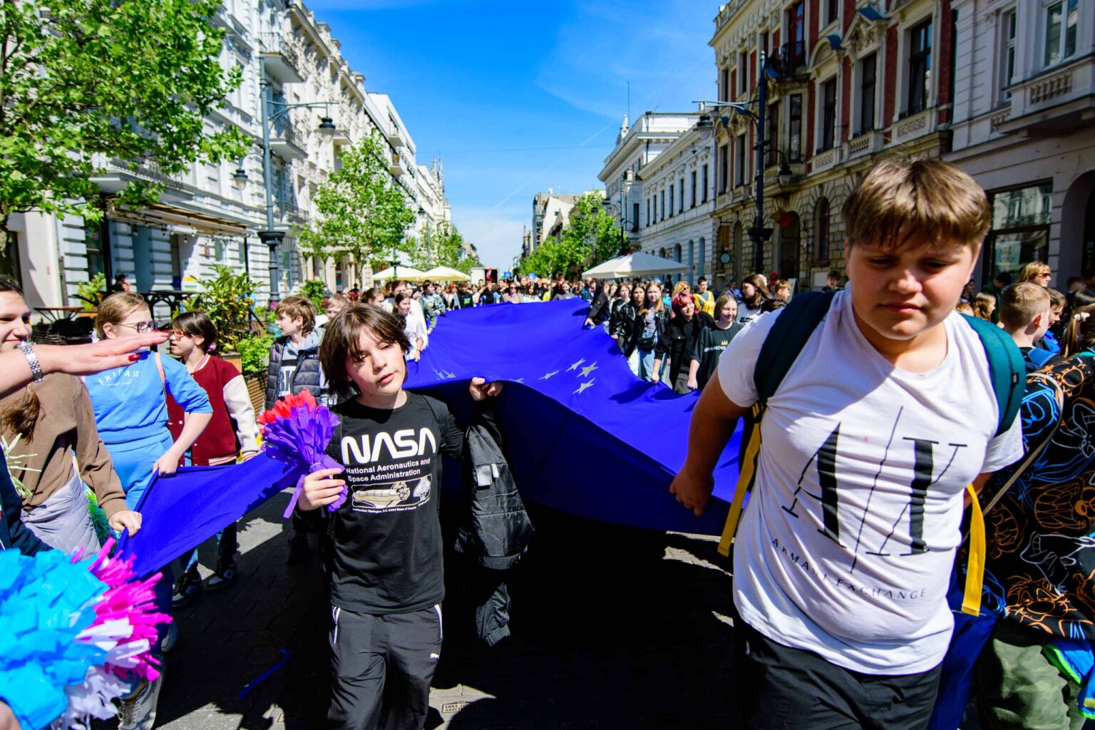 Przemarsz z okazji 20lecia Polski w UE Fot Sebastian Szwajkowski.50