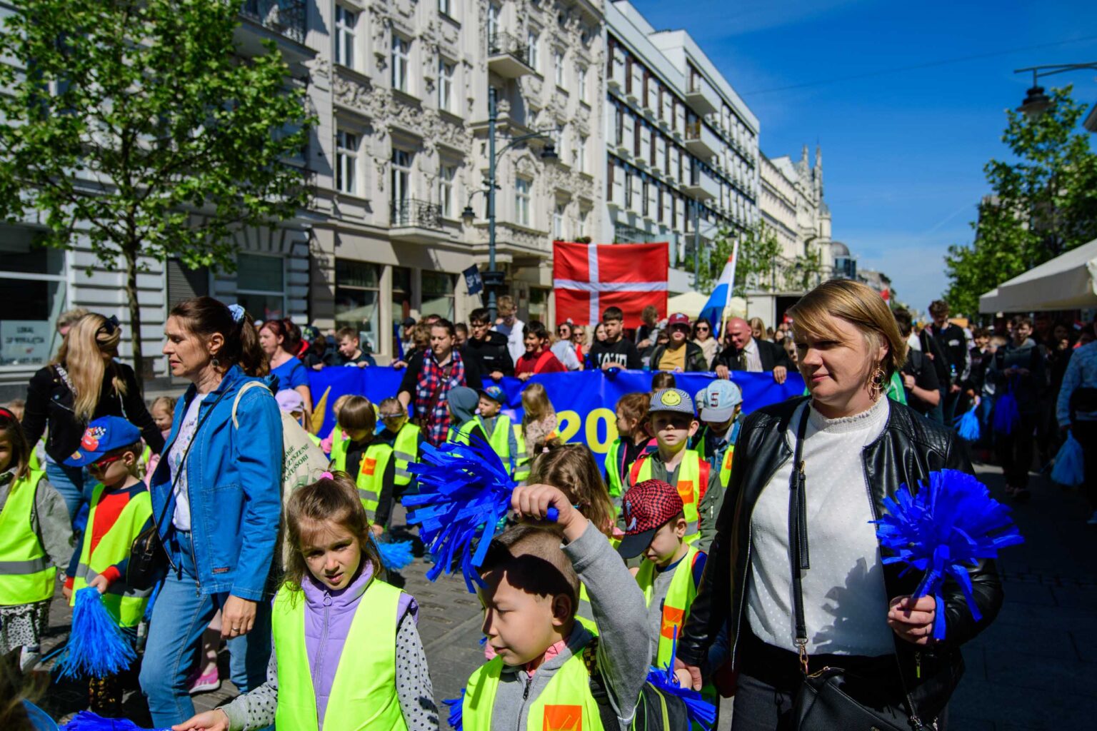 Przemarsz z okazji 20lecia Polski w UE Fot Sebastian Szwajkowski.52