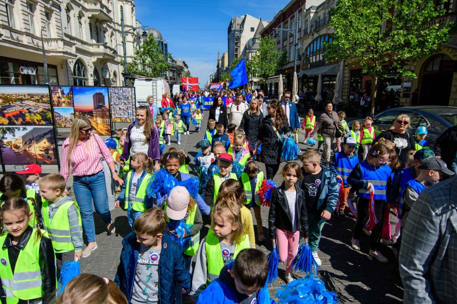 Przemarsz z okazji 20lecia Polski w UE Fot Sebastian Szwajkowski.56