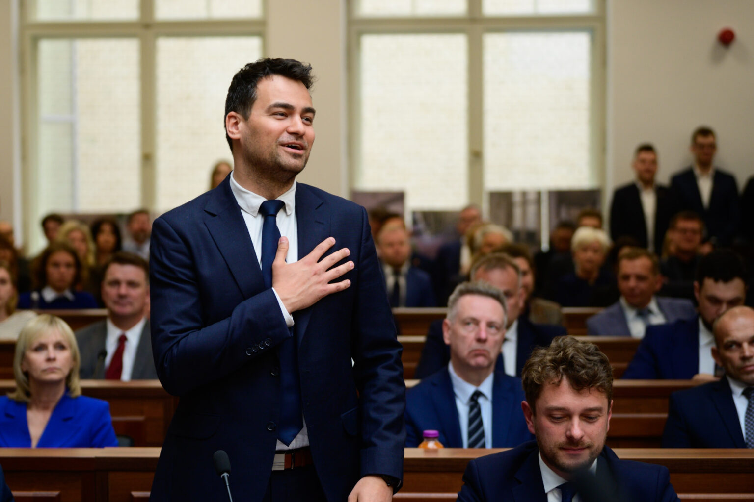 Sesja inauguracyjna Sejmiku Wojewodztwa Lodzkiego Fot Sebastian Szwajkowski 98