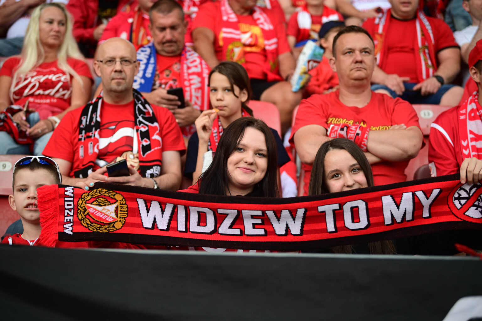 Widzew Lodz vs Lech Poznan kibice Fot Sebastian Szwajkowski 108
