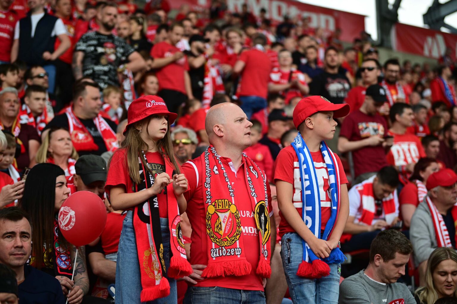 Widzew Lodz vs Lech Poznan kibice Fot Sebastian Szwajkowski 109
