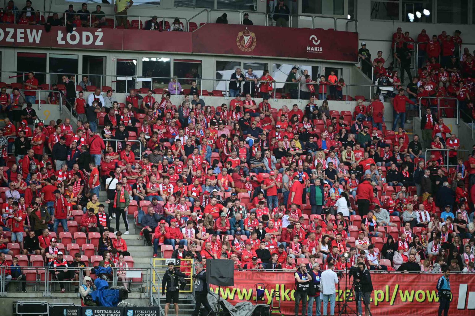 Widzew Lodz vs Lech Poznan kibice Fot Sebastian Szwajkowski 136