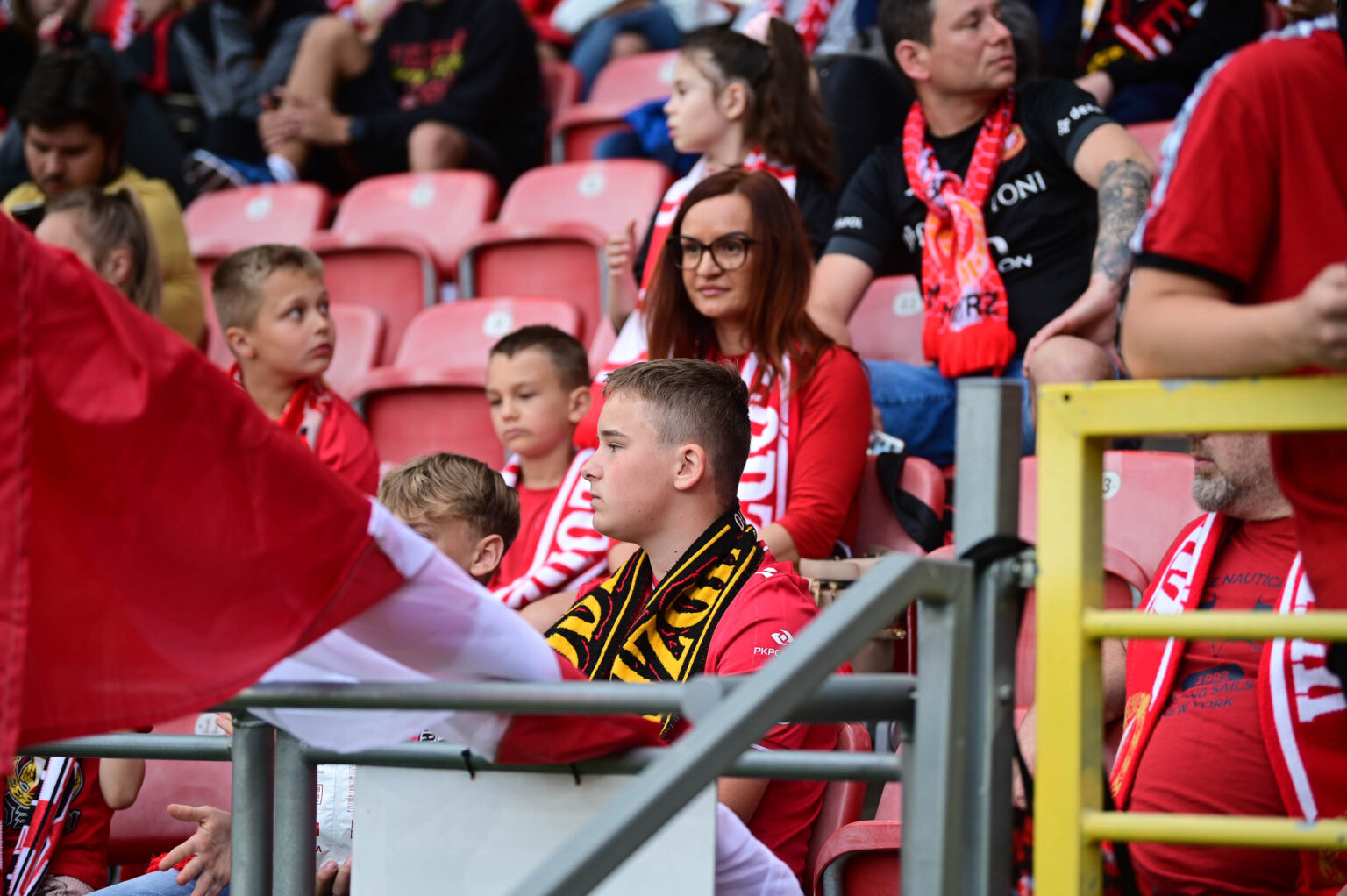 Widzew Lodz vs Lech Poznan kibice Fot Sebastian Szwajkowski 16