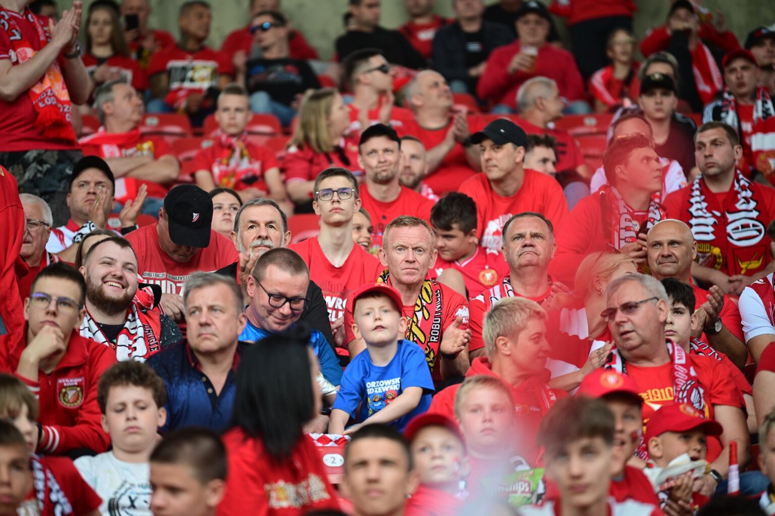 Widzew Lodz vs Lech Poznan kibice Fot Sebastian Szwajkowski 26