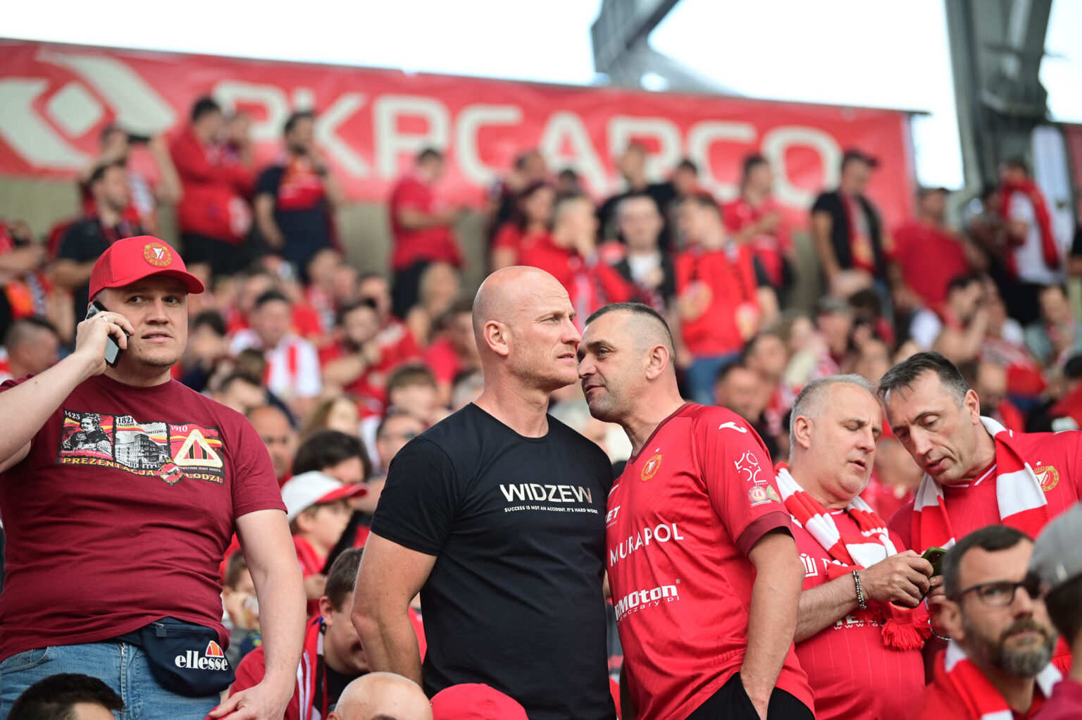 Widzew Lodz vs Lech Poznan kibice Fot Sebastian Szwajkowski 58