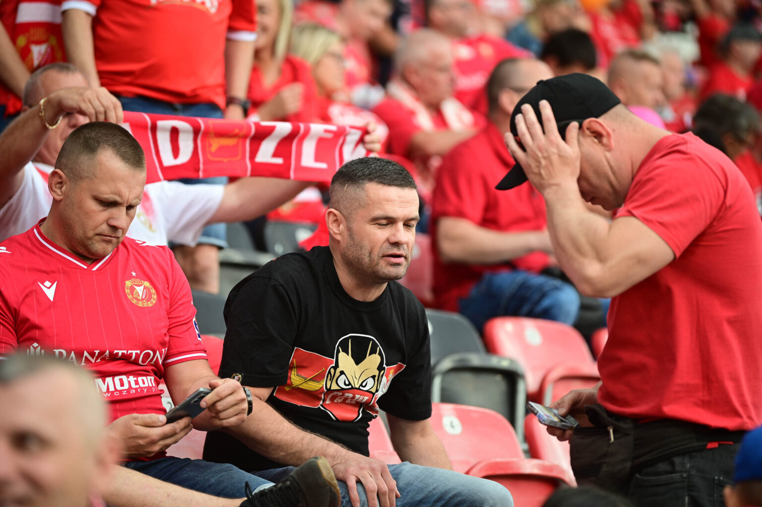Widzew Lodz vs Lech Poznan kibice Fot Sebastian Szwajkowski 61
