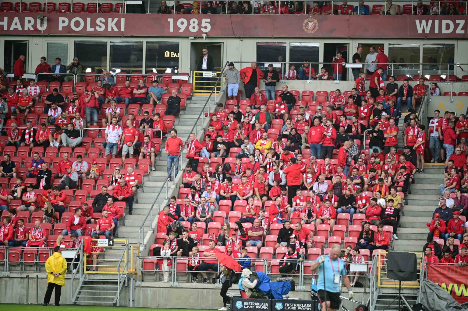 Widzew Lodz vs Lech Poznan kibice Fot Sebastian Szwajkowski 74