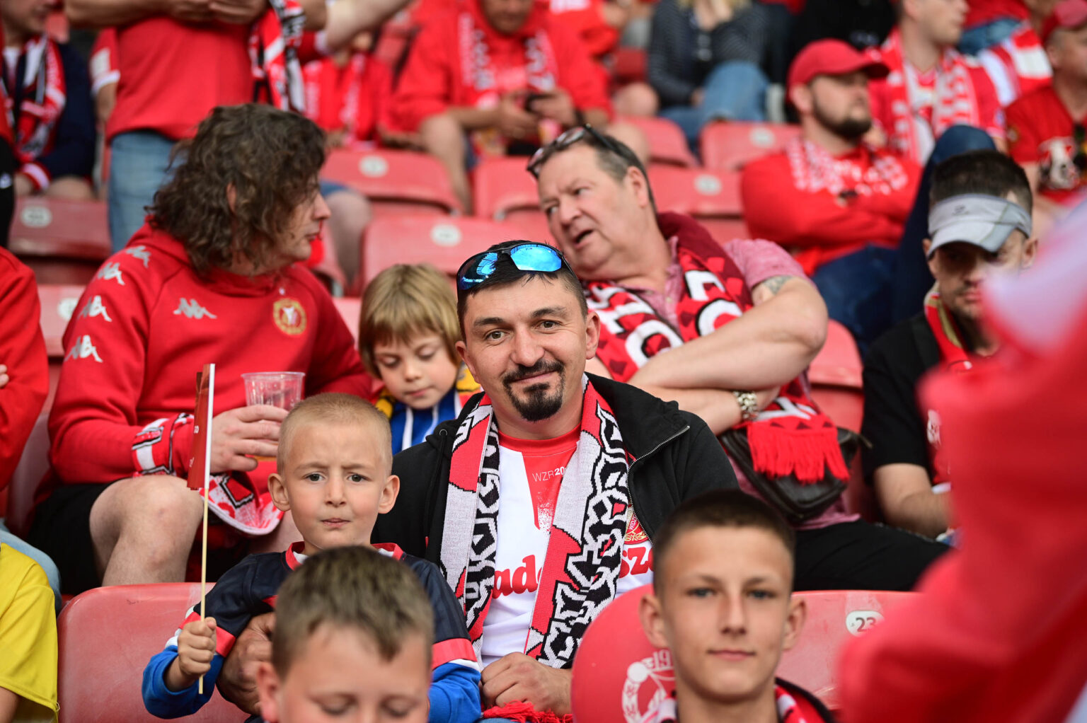 Widzew Lodz vs Lech Poznan kibice Fot Sebastian Szwajkowski 79